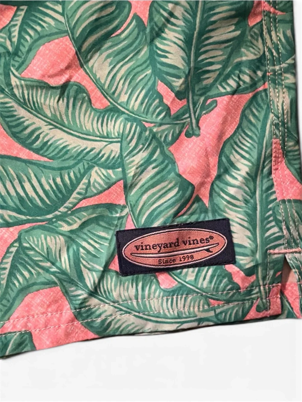 Vineyard Vines Men’s Island Swim Trunks Size XL